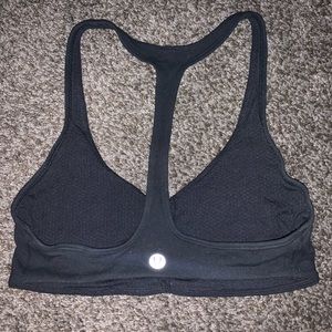 LULULEMON black sports bra